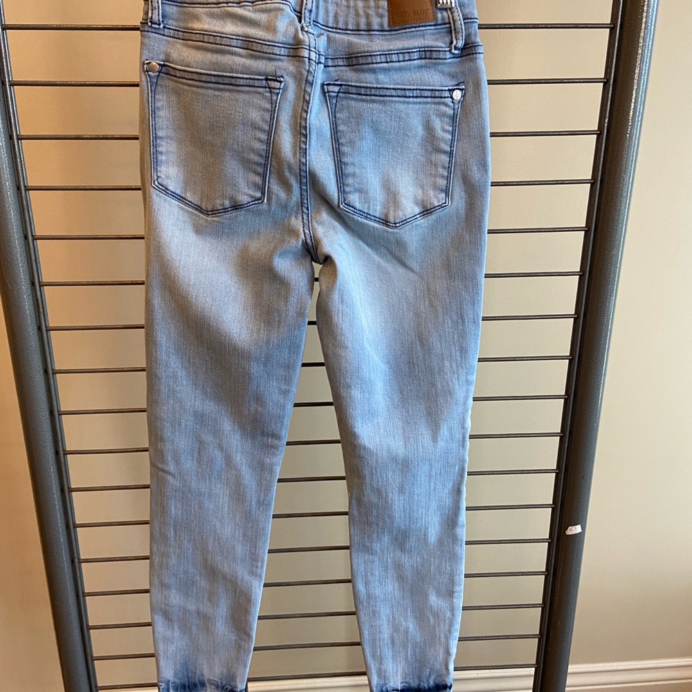 Judy Blue Light Wash Ankle Jeans - Picture 2 of 8